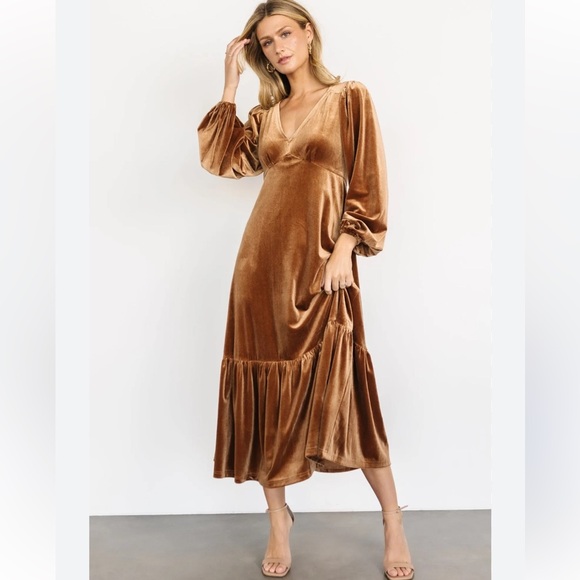 Baltic Born Dresses & Skirts - Baltic Born Erika Velvet Dress